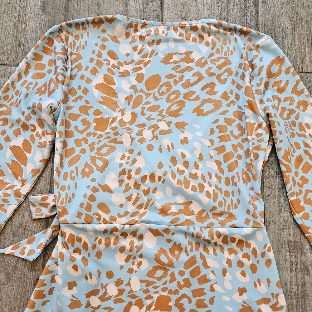 Jean-Pierre Klifa Faux Wrap Dress Womens M Long Sleeve Leopard Print Resort - Picture 7 of 10